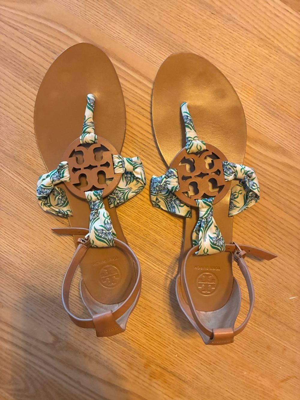 Tory Burch Tan Leather Logo Sandals with Green-Accent Scarf
